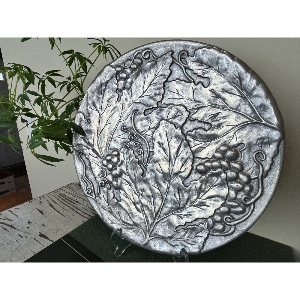 Vintage Wilton Armetale Grapes Pattern Serving Platter Pewter Plate 10.75” / USA